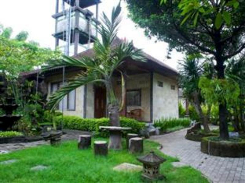 Taman Sari Cottages Кута Екстериор снимка